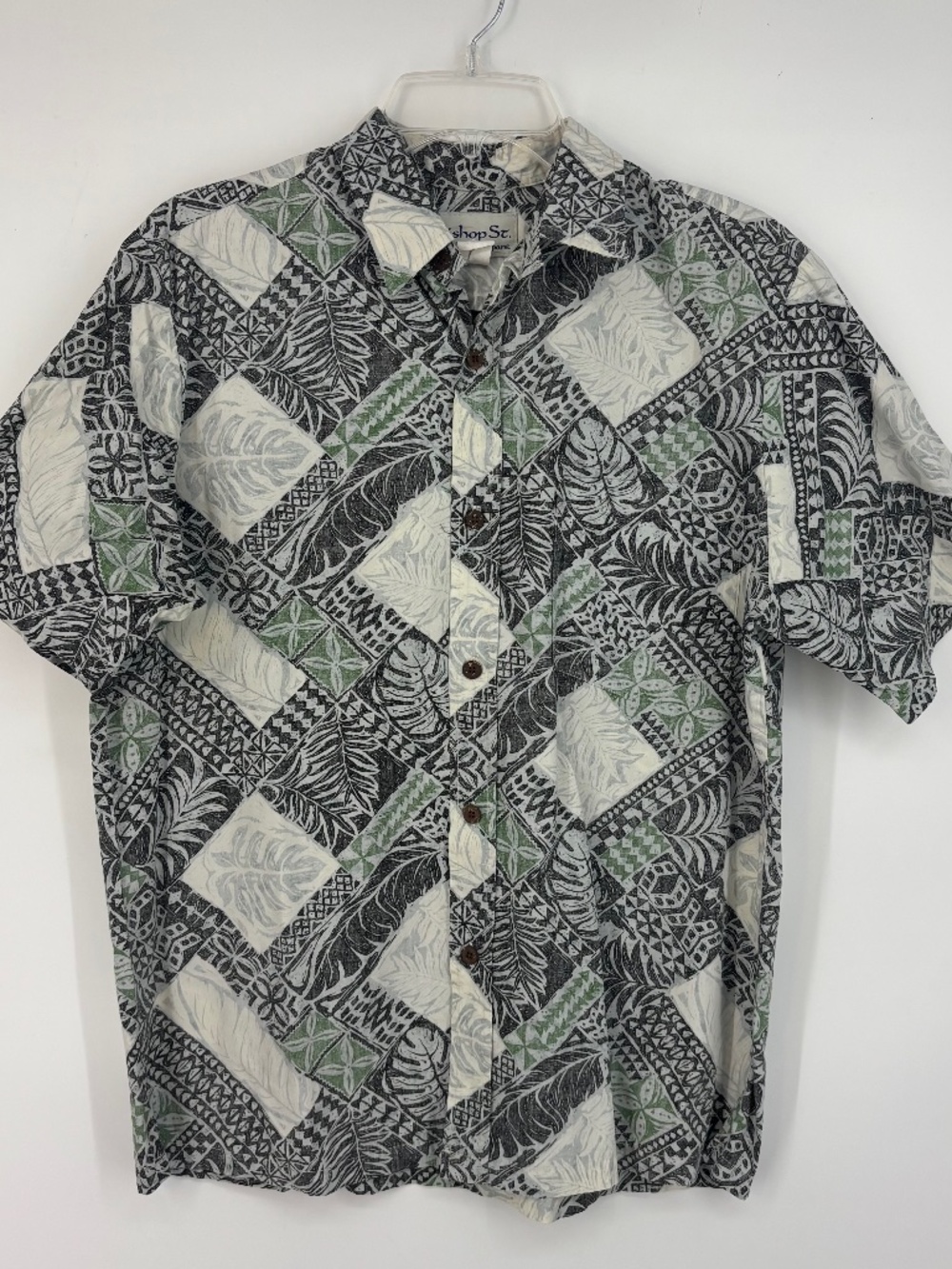 Bishop St Apparel Mens Medium Button Front Hawaiian Shirt Traditional Print SS